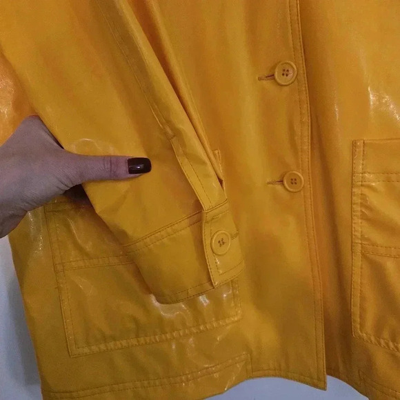 Vintage 90s Karen Kane Yellow Vinyl Rain Coat Size Small - Picture 5 of 6